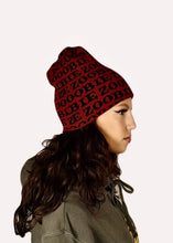 Load image into Gallery viewer, REPEAT LOGO BEANIE - RED/BLACK
